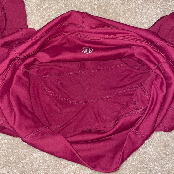 TYC Leggings - Picture 5 of 6